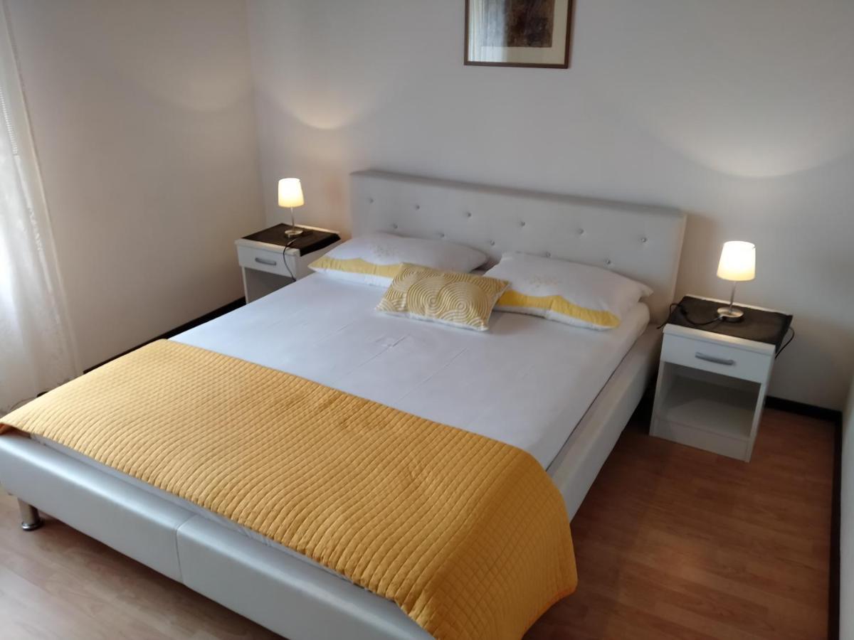 Apartman Avsec Krk Town Luaran gambar