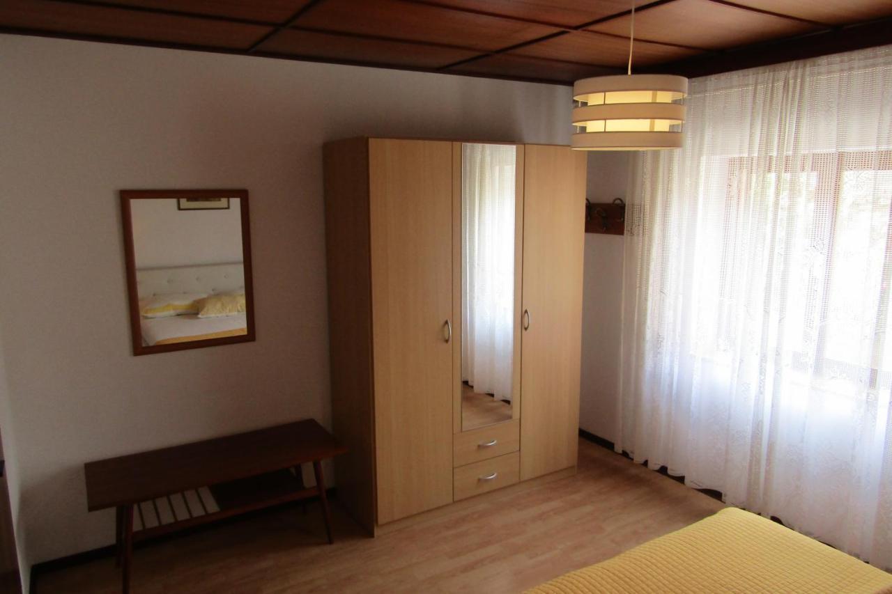Apartman Avsec Krk Town Luaran gambar