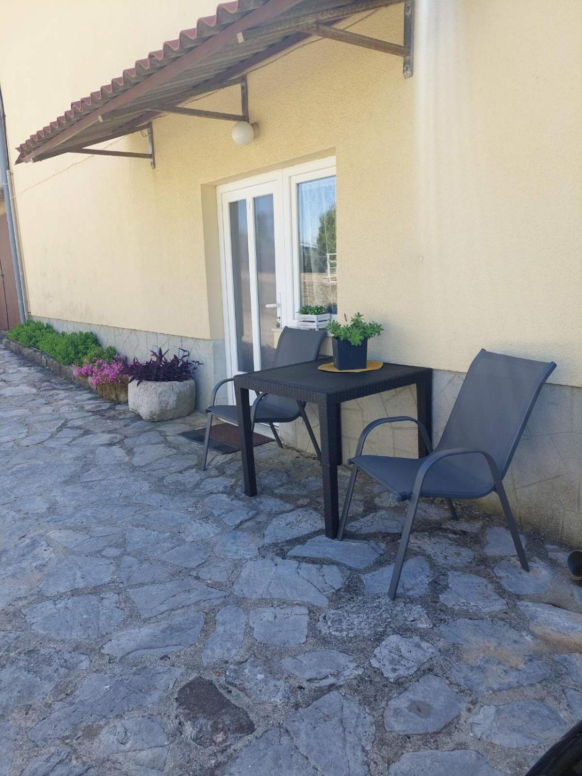 Apartman Avsec Krk Town Luaran gambar